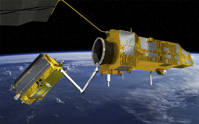 Italy signs 235 million euro contract for in-orbit servicing demonstration mission.