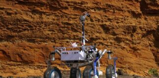 ESA and Airbus engineers have successfully demonstrated an autonomous sample collection capability using a four-wheeled rover called Codi.