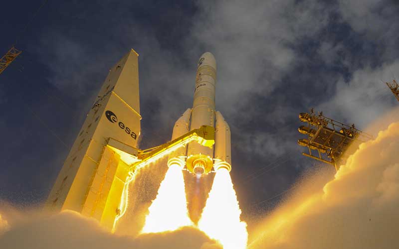 ArianeGroup has qualified the Ariane 6 upper stage for four-booster launches following acoustic testing, greenlighting the Ariane 64 variant’s debut in 2025.