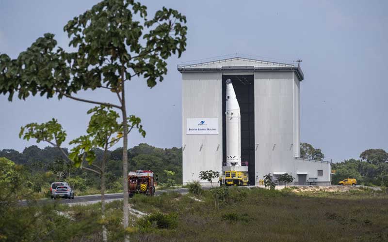 The assembly of two P120 boosters for the second Ariane 6 flight has been completed. The rocket will carry the French CSO-3 spy satellite to orbit in early 2025.