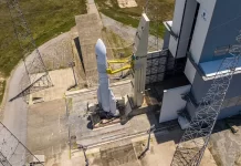 Airbus has awarded Arianespace a contract to launch two communications satellites aboard an Ariane 6 rocket for the German Armed Forces.