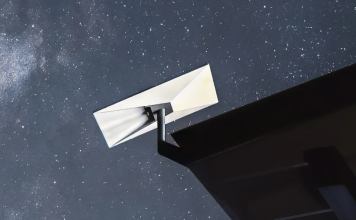 Starlink has reversed a decision to restrict roaming for Polish customers. The dispute included an official threatening to reconsider $50 million in annual payments.